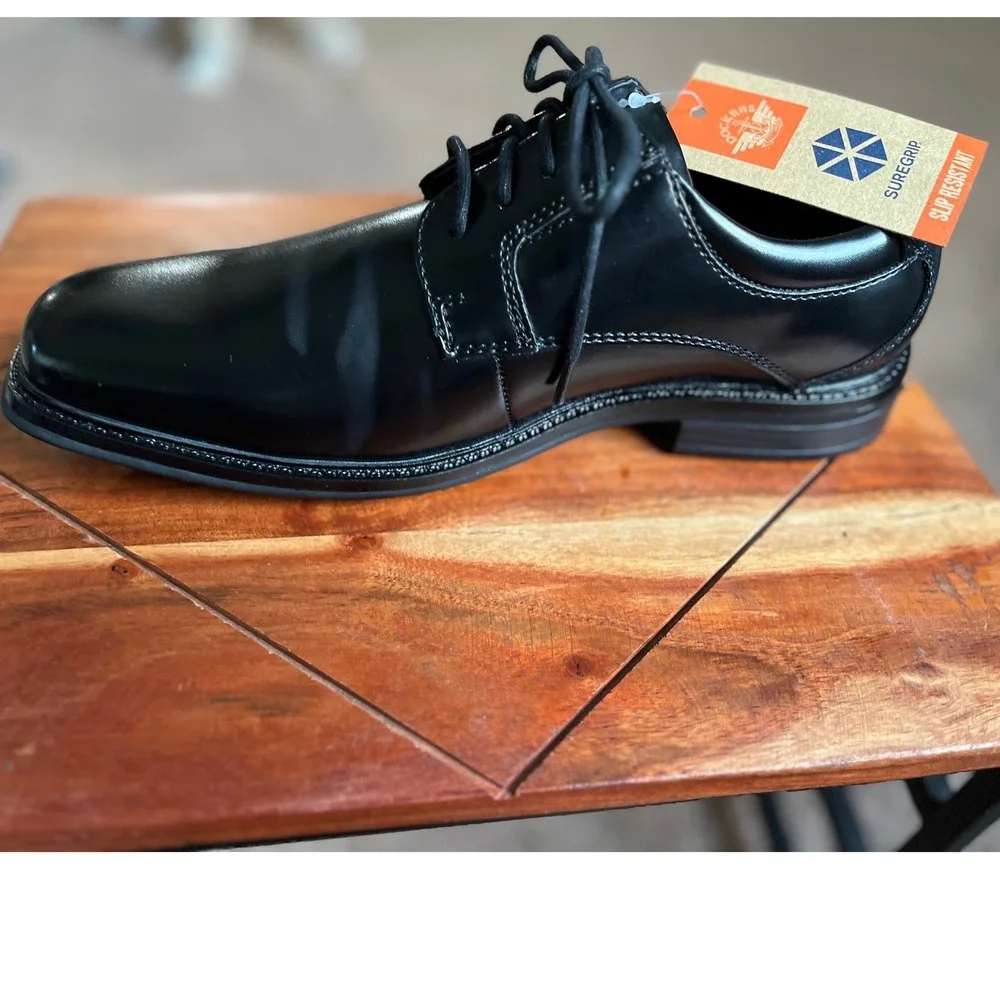 Dockers Irving Mens Black Slip Resistant Memory Foam Oxford Shoes 7M NWT